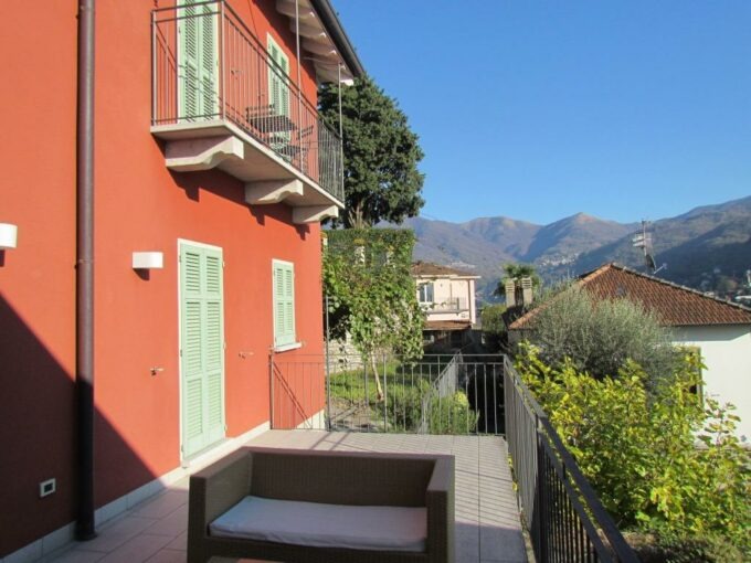 Moltrasio villa for sale
