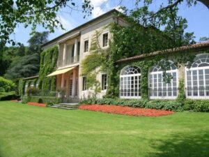 Como prestigiosa proprietà