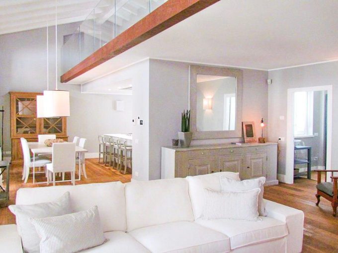 LAKE COMO CERNOBBIO - MODERN VILLA DOWNTOWN