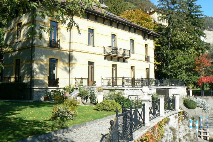 villa moltrasio
