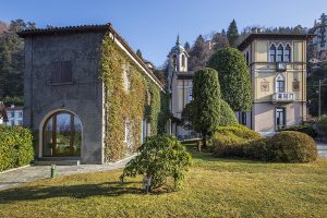 Faggeto lakefront Villa