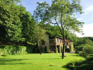 villa for sale como hill wonderful lake view