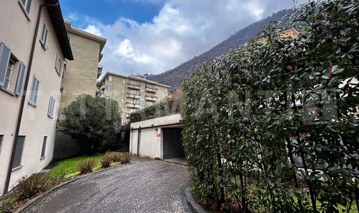 Como center apartment for sale