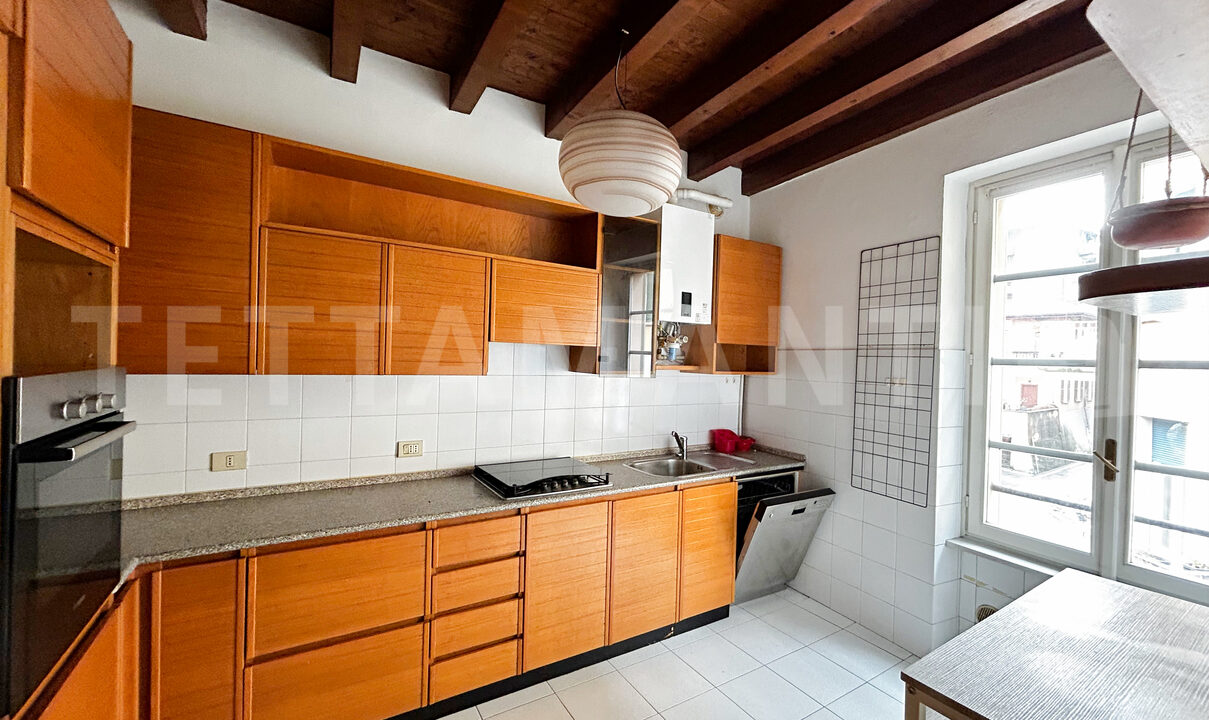 Como center apartment for sale