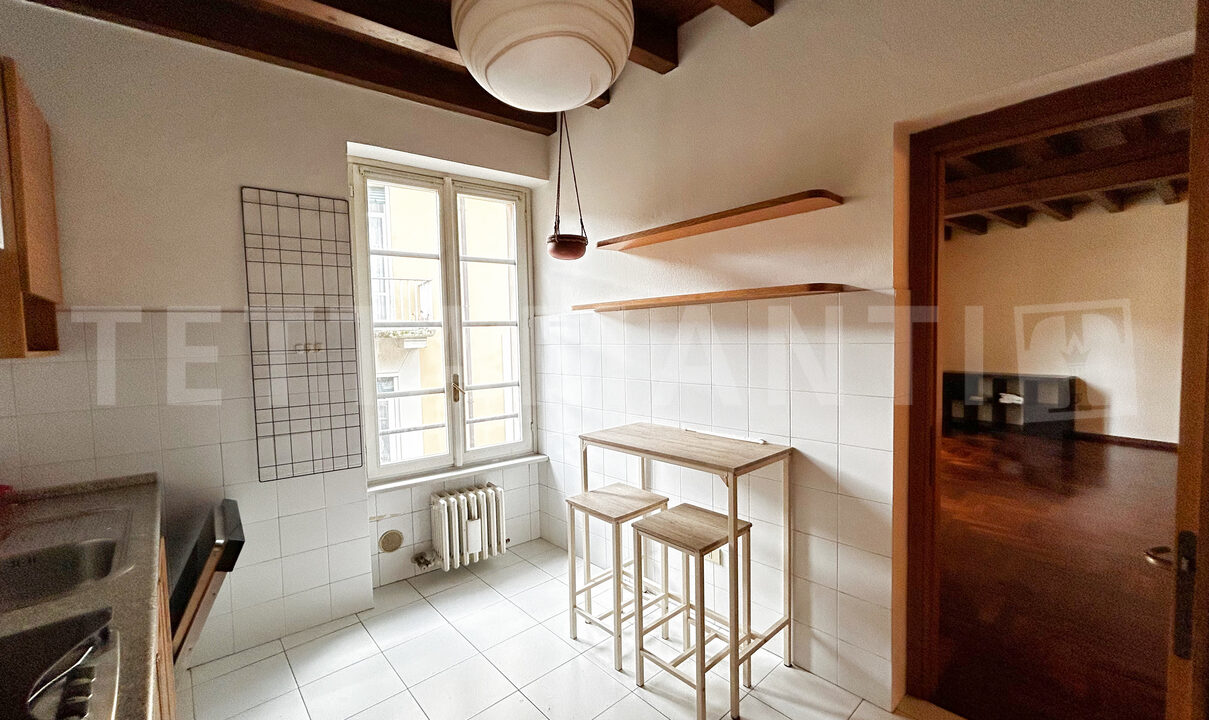 Como center apartment for sale