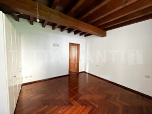 Como center apartment for sale