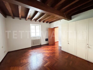 Como center apartment for sale