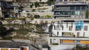 villa lake como for sale