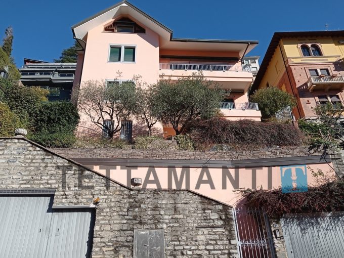 Como lake view villa with garden