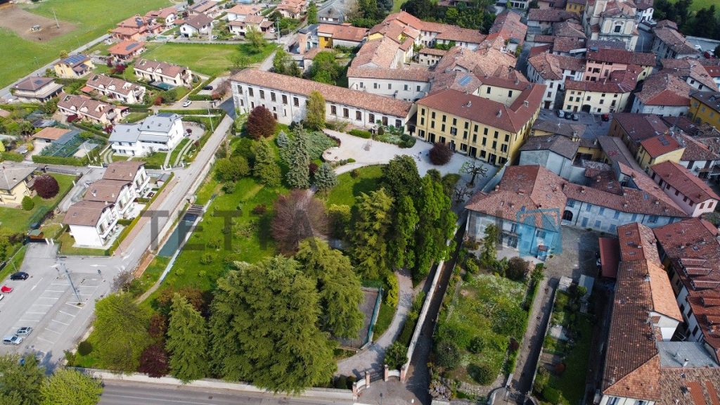 wonderful property for sale lecco luxury mansion Tettamanti Real Estate