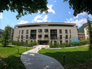 Brand new apartment in the Como center with large terrace