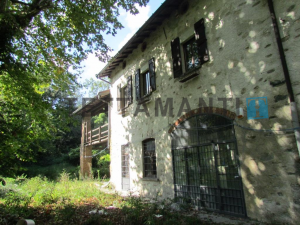 details property for sale brianza