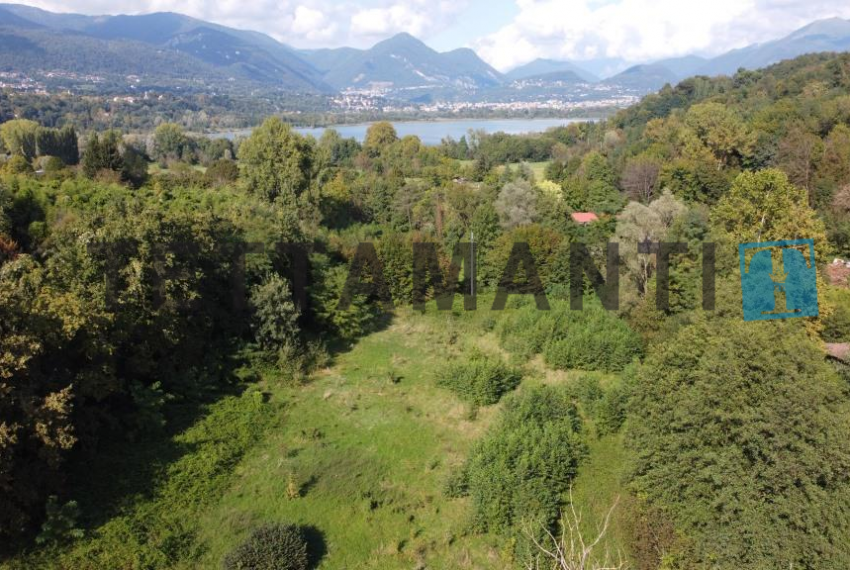 For sale brianza como land property