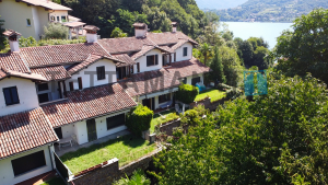 villa for sale lake como