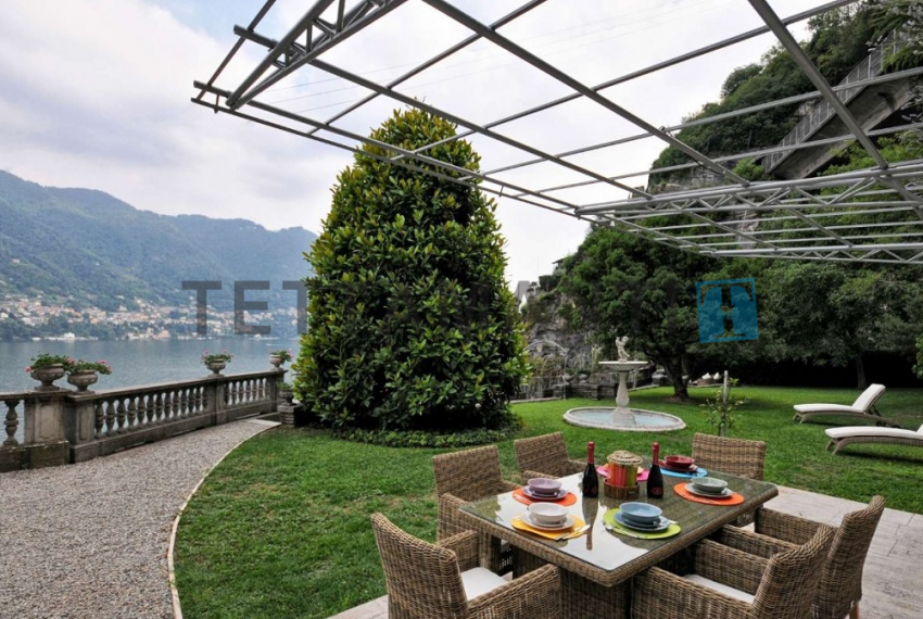 Villa lakeview for rent Moltrasio