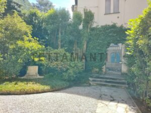 garden villa