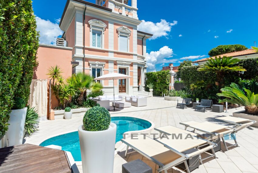 Forte dei Marmi Exclusive Art Nouveau Villa (17)