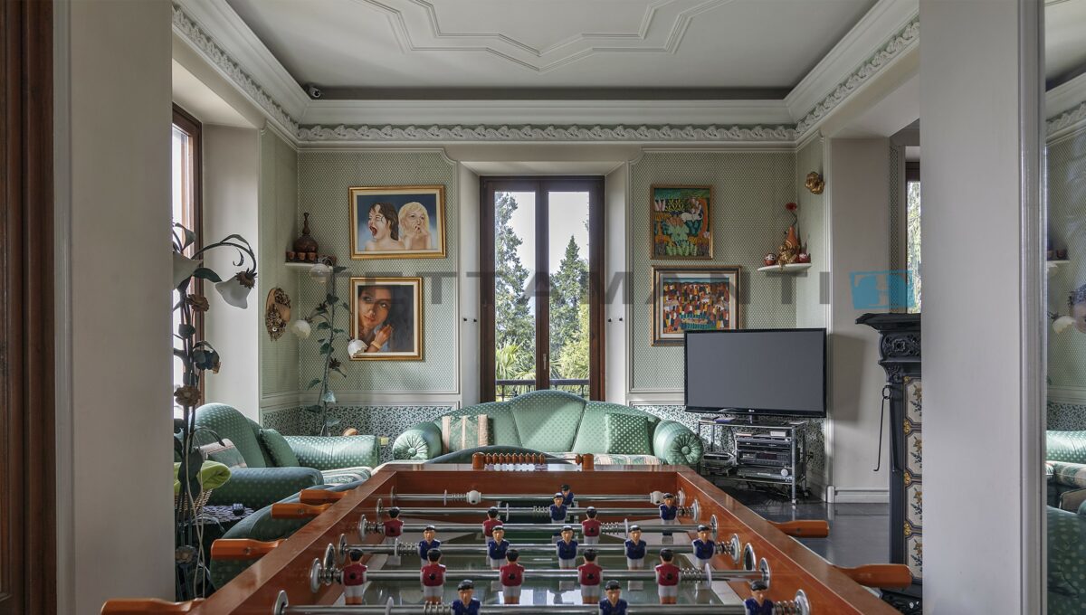 Luino Lake Maggiore Historic Villa for sale (14)