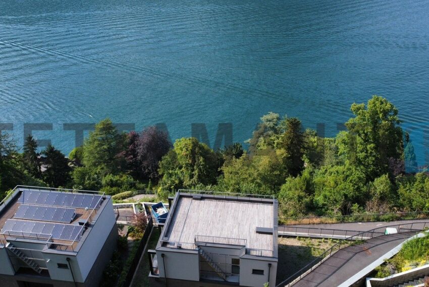 lake view villa torno for sale