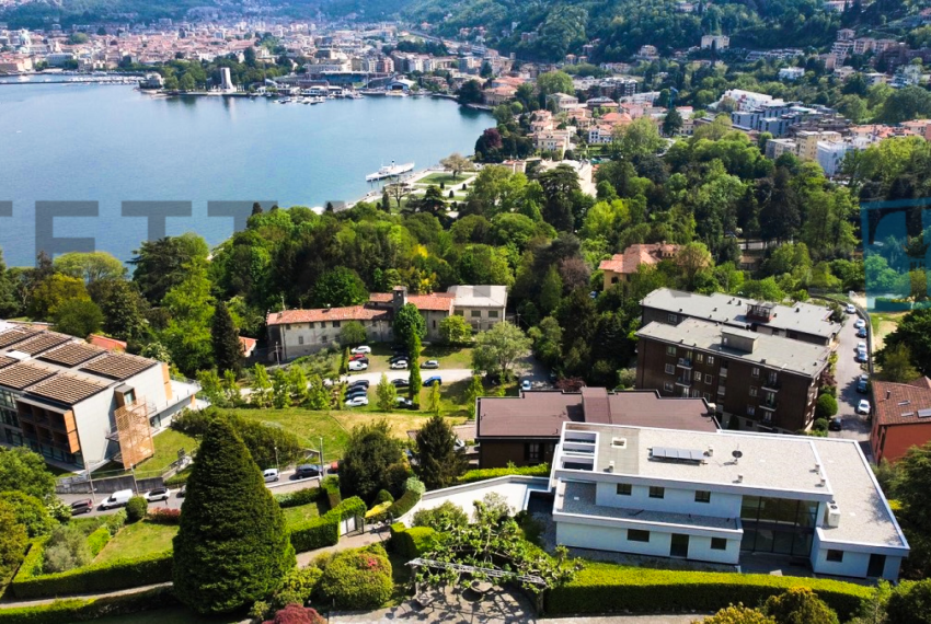 MODERN UNIQUE VILLA LAKE COMO