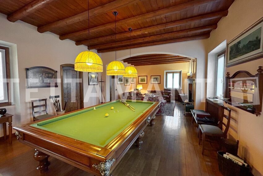 pool game area