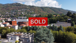 COMO PENTHOUSE WITH TERRACES FOR SALE