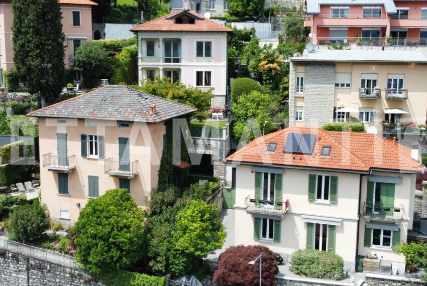 villa como center for sale