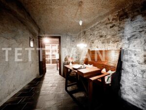 Dizzasco Lake Como property
