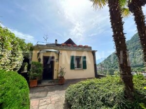 Dizzasco Lake Como property