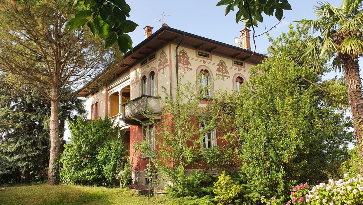 Morbio art nouveau villa for sale