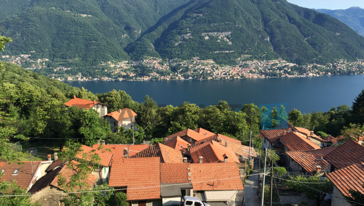 lake view and the hamlet of Piazzaga