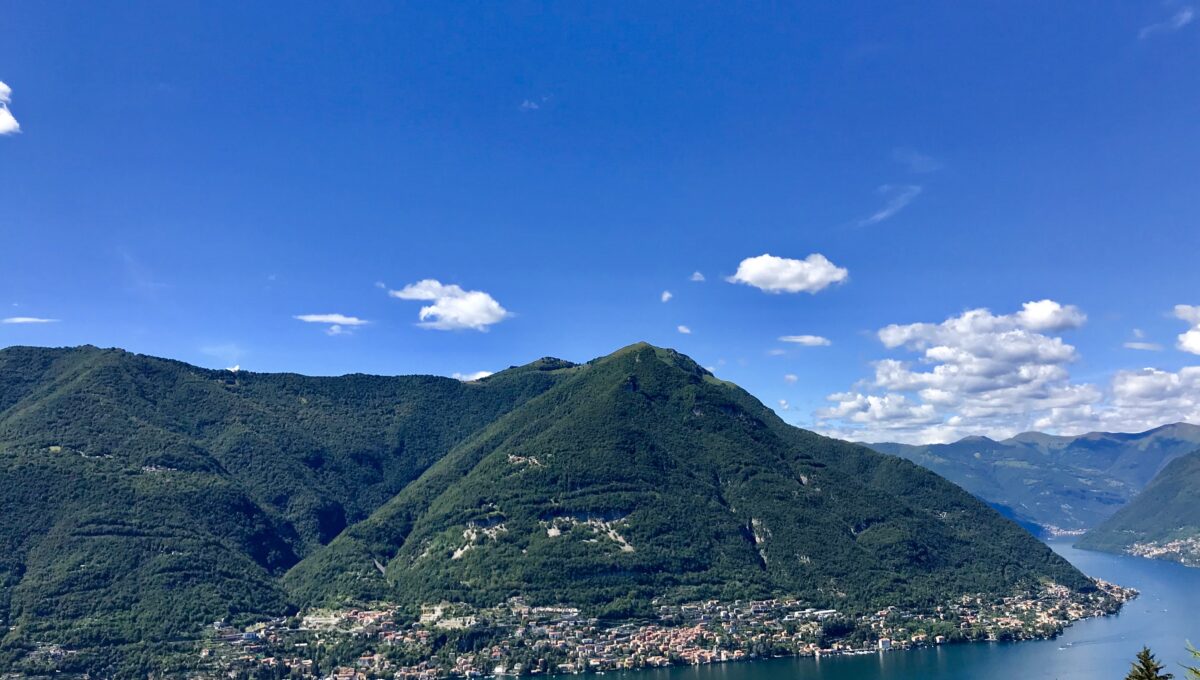 lake view from the garden Torno villa for sale