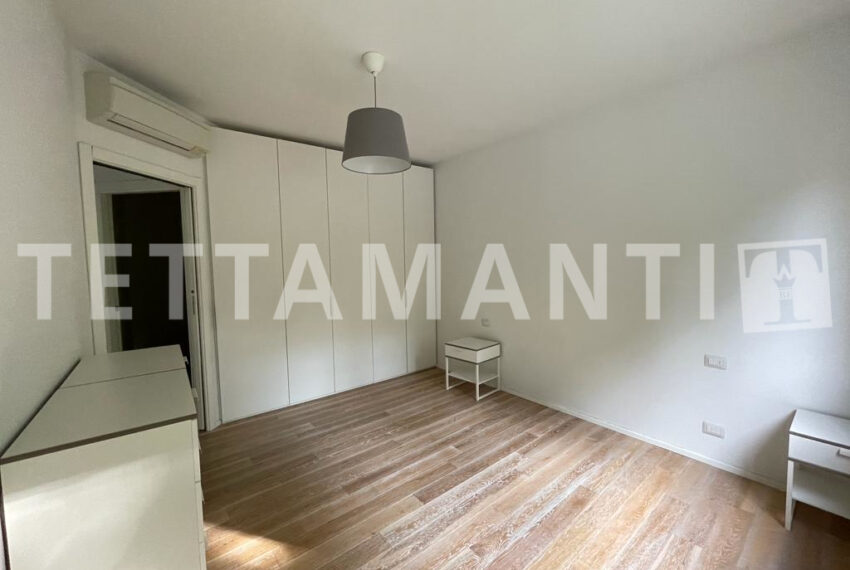 real estate como apartment for sale