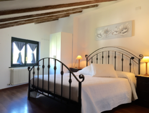 Lake Como hotel for sale