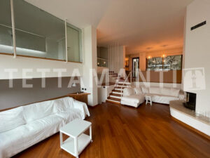 COMO VILLA FOR RENT