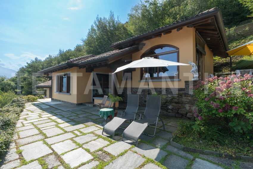 villa menaggio for sale