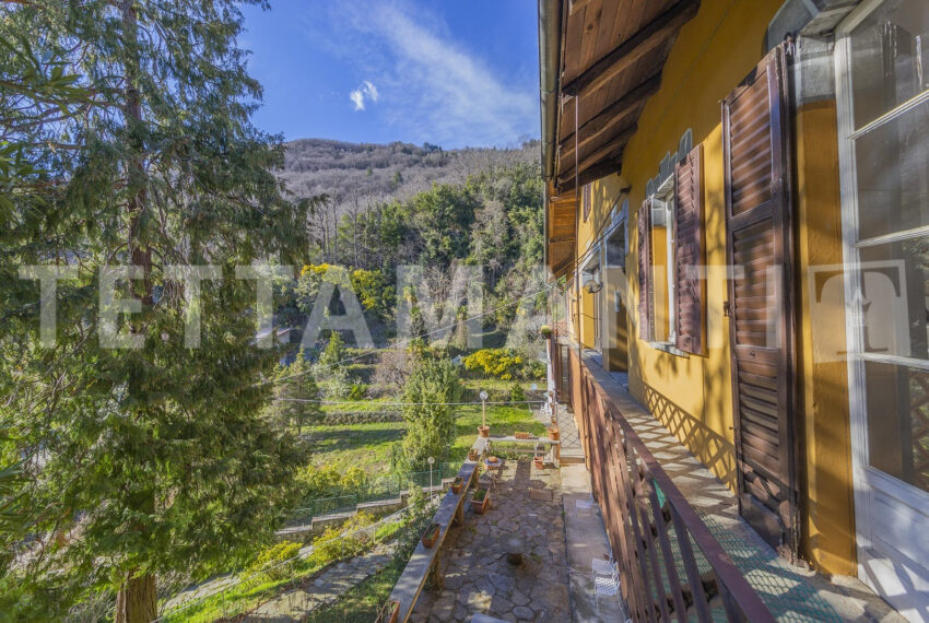 villa for sale lake maggiore