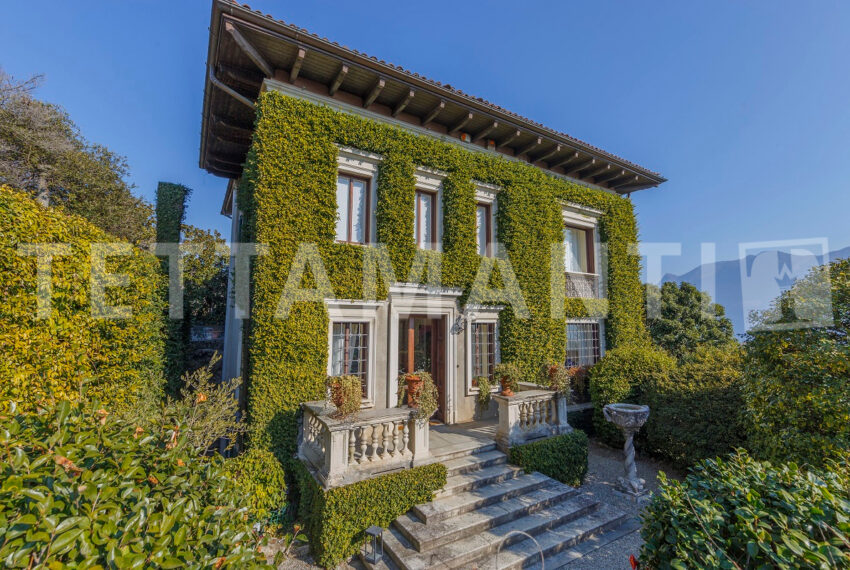 LUXURY VILLA VERBANIA