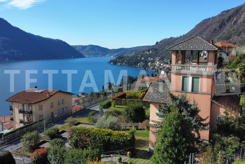 MOLTRASIO VILLA WITH LAKE VIEW AND AMPLE GARDEN