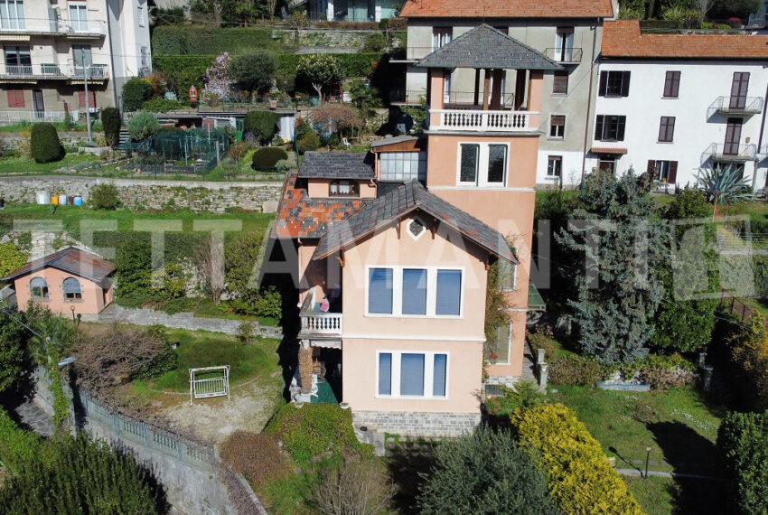 lake view villa moltrasio for sale