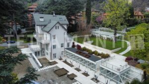 lake como cernobbio for sale
