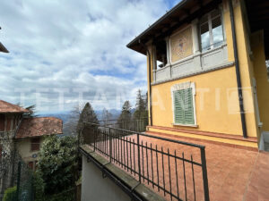 historic property como lake