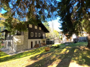 CAMPODOLCINO VILLA FOR SALE