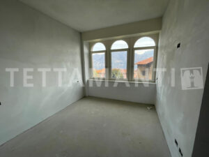 Menaggio apartment in historic villa