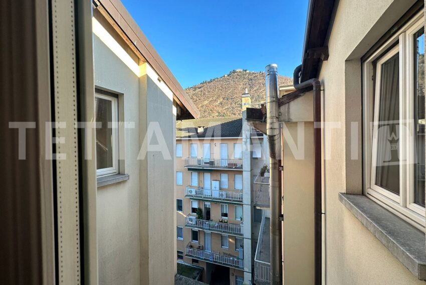 Como centre Apartment for sale