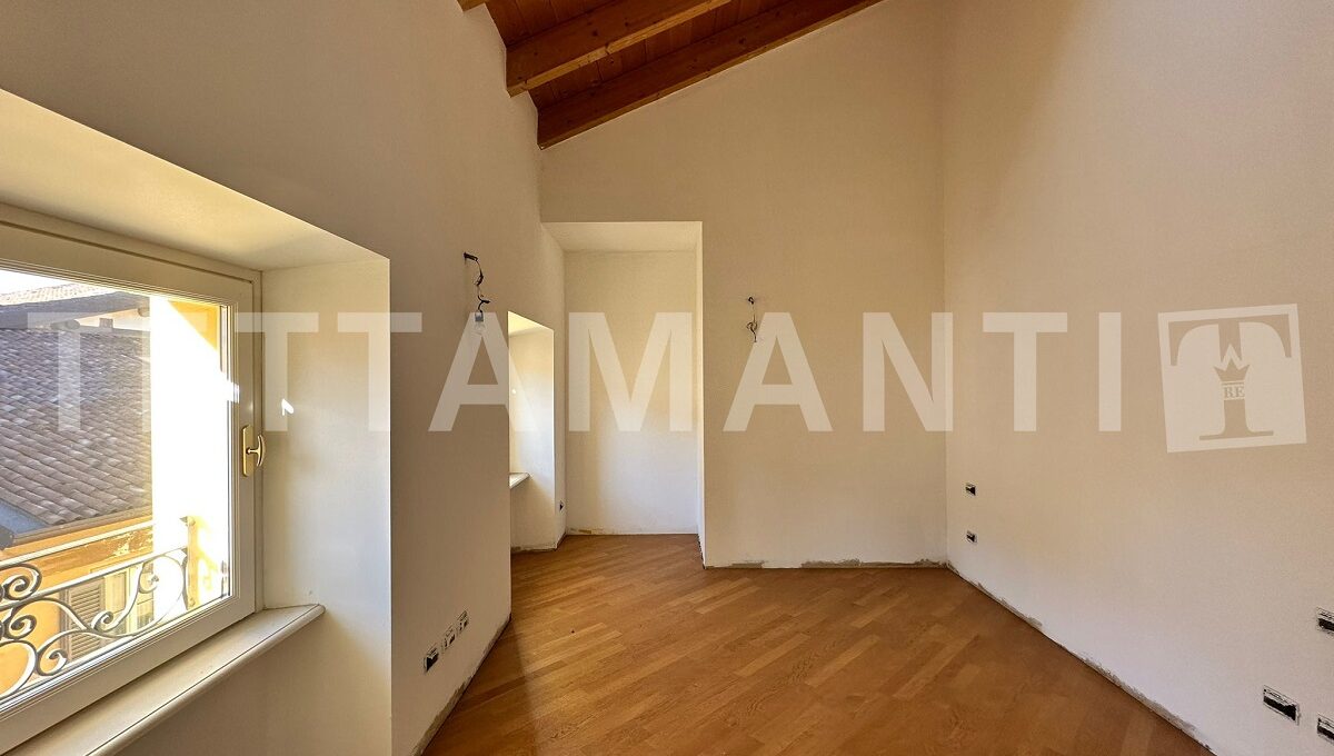 Como city center  Apartment for sale