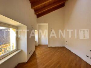 Como city center Apartment for sale