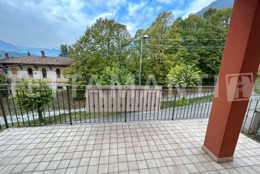 Tremezzo- apartment near the lake for sale