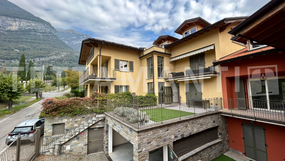 Tremezzo- apartment near the lake for sale