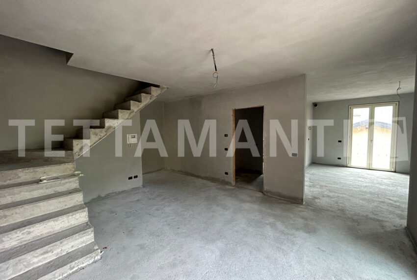 Tremezzo- apartment near the lake for sale